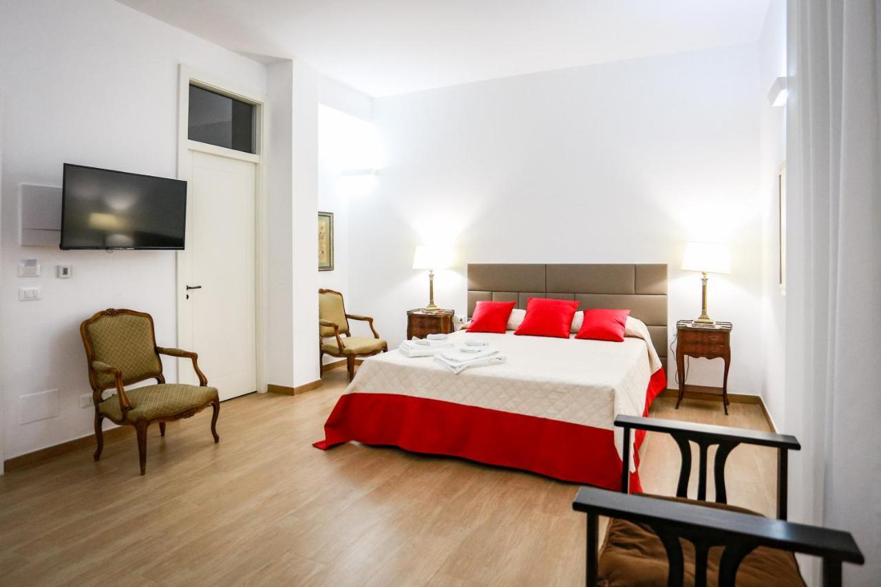 B&B Charme Lecce Zewnętrze zdjęcie